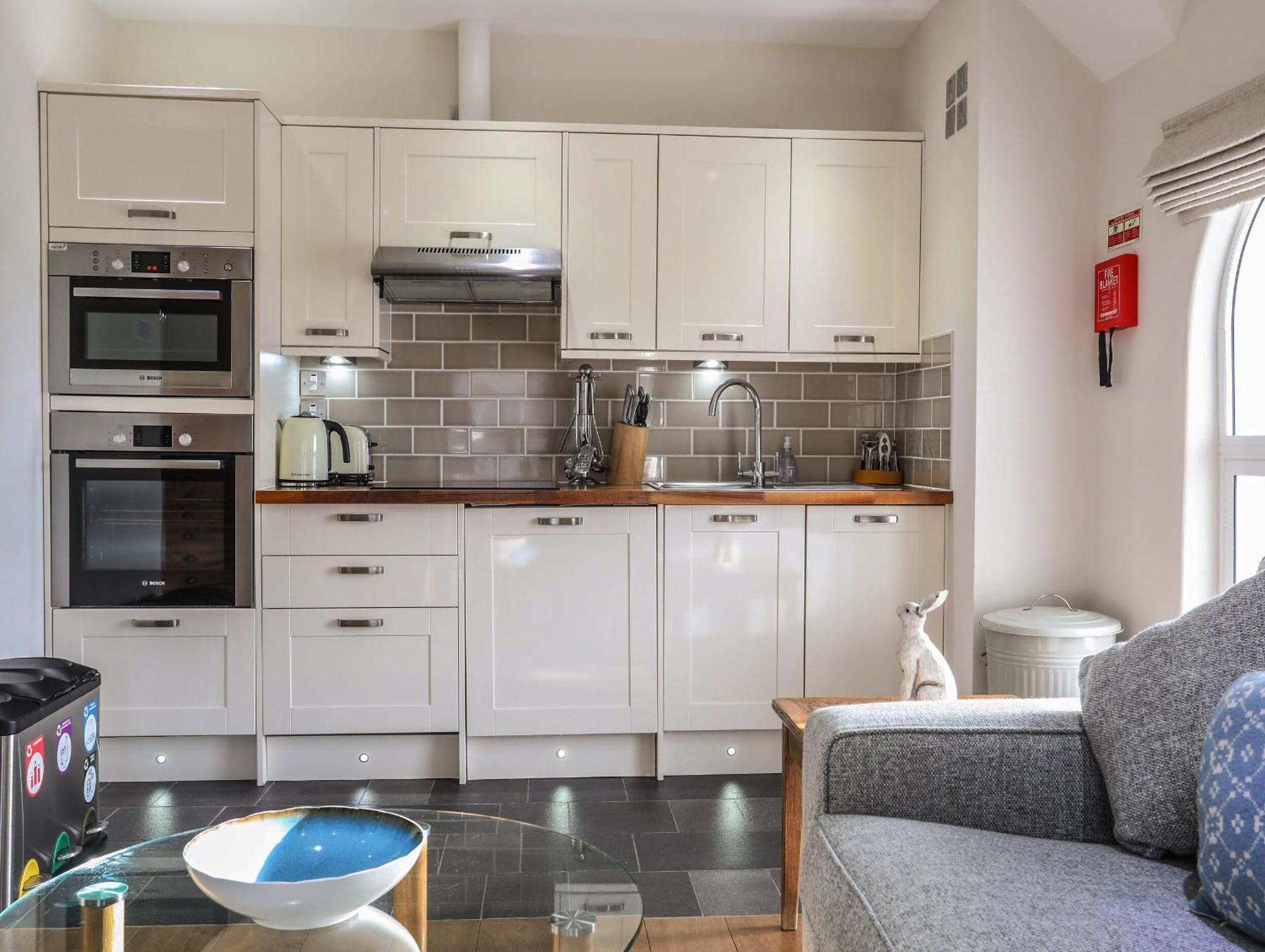 Harlech Apartments - Matholwch Экстерьер фото